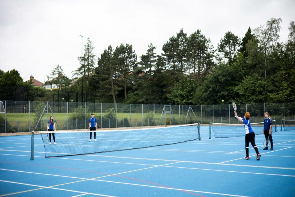 Highfields Matlock Issue 11 - Highfields School